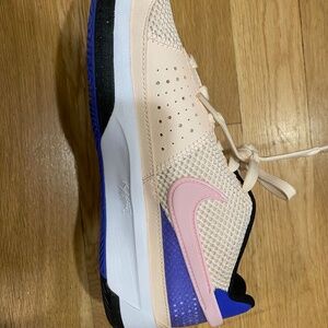 Nike Ja 1 Basketball Shoe